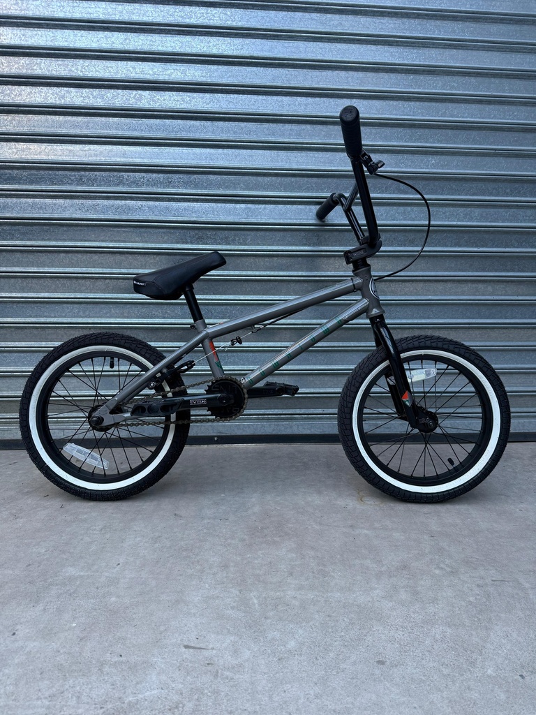 Bicicleta Haro BMX 16" Downtown