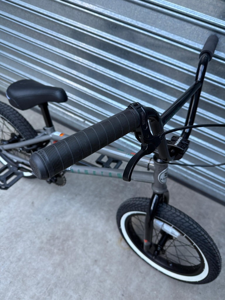 Bicicleta Haro BMX 16" Downtown