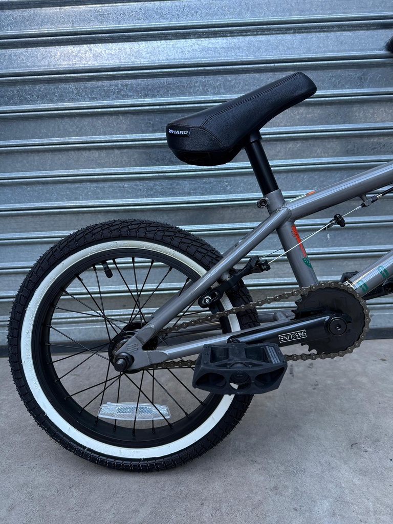 Bicicleta Haro BMX 16" Downtown