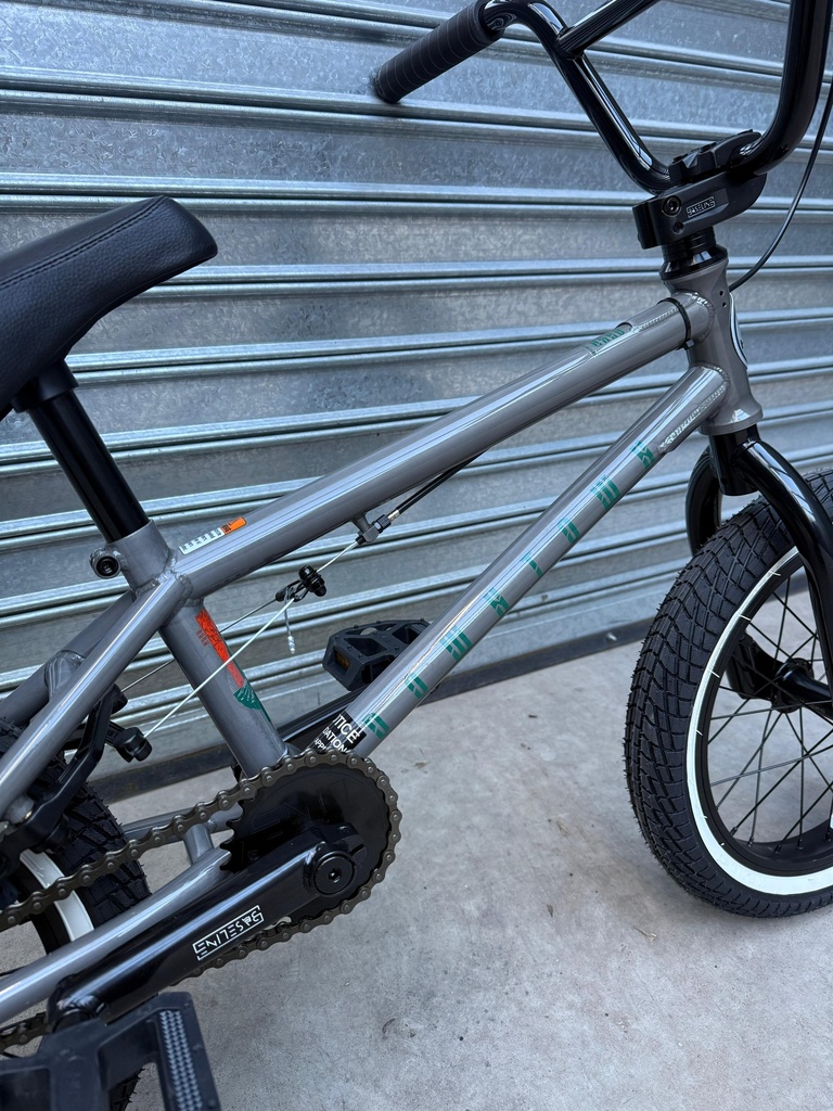 Bicicleta Haro BMX 16" Downtown